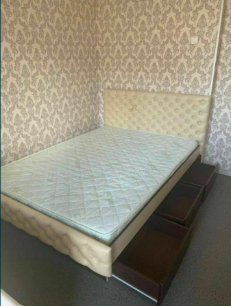 Оренда Квартира 3-кімнатна на пр. Николая Бажана, 9а Київ