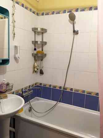 Оренда Квартира 2-кімнатна на ул. Ларисы Руденко, 13 Київ