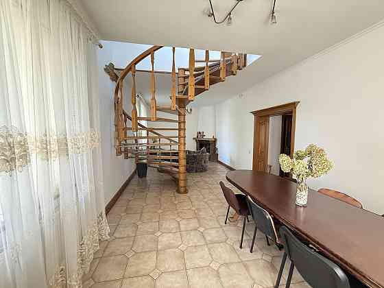 Оренда Будинок на Лисенка М. вул., 9 Ternopil'