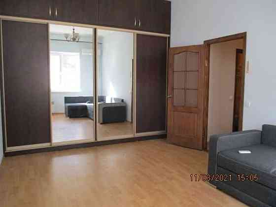 Оренда Квартира 1-кімнатна, 1/2 поверх на Протасов Яр, 7 Киев