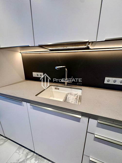 Продаж Квартира 2-кімнатна, 19/23 поверх на вул. Василя Тютюнника Київ - фото 7