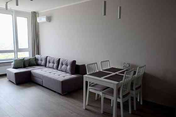 Оренда Квартира 2-кімнатна, 18/25 поверх на ул. Заречная Київ