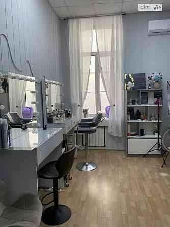 Оренда приміщення вільного призначення на Соборна поверх - 2/2 Винница