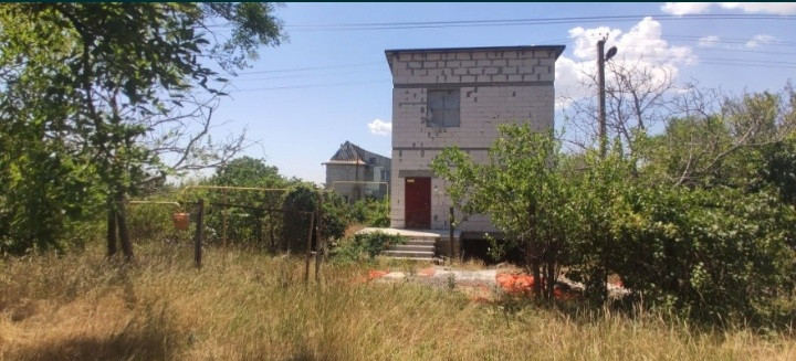 Предлагается к продаже частный дом по фасаду центральной дороги со всеми коммуникациями Нерубайське - фото 1