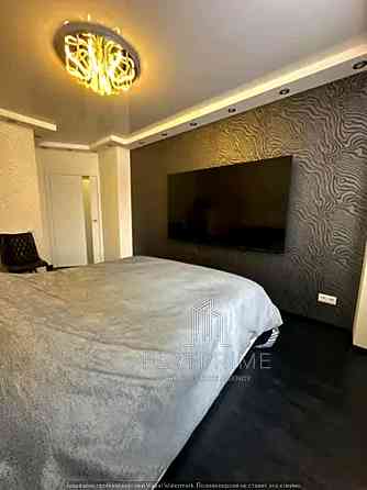 Продаж Квартира 2-кімнатна, 3/24 поверх на Глушкова Академіка вул., д. 9-В Київ