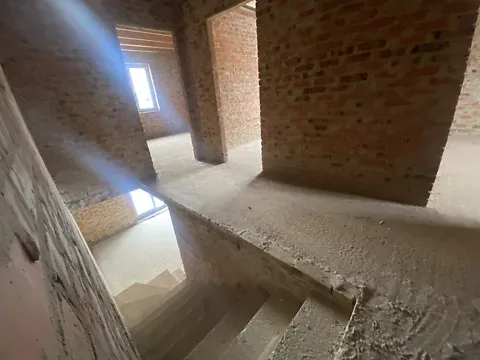 Продаж 2-поверховий   120 кв.м 4 кімн. на Кулика і Гудачека (Макарова) вулиця 24 Рівне - фото 6