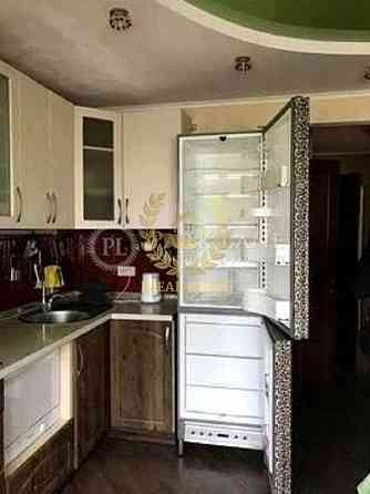 Продаж 2к квартири біля метро Теремки Київ