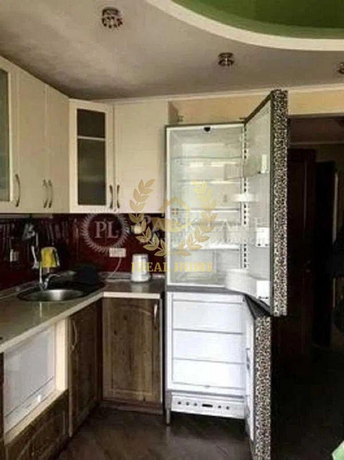 Продаж 2к квартири біля метро Теремки Київ - фото 1