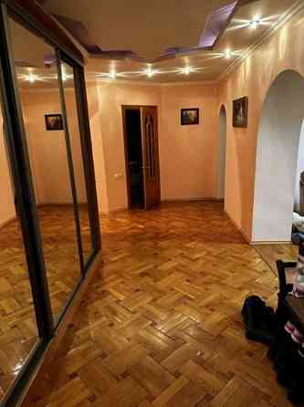 Продаж Квартира 3-кімнатна, 8/10 поверх на Шевченко проспект, 8/13 Одеса