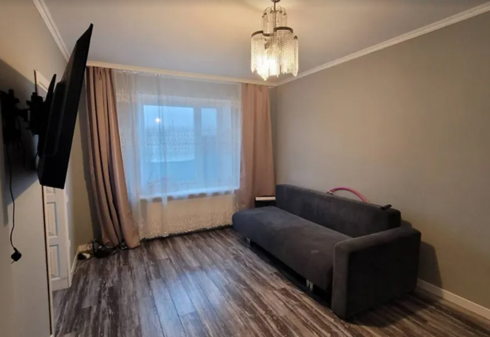 Продаж 2 поверхового будинку з ділянкою на 5.6 сотки, 110 кв. м, 4 кімнати, на вул. Молодіжна Тернопіль - фото 1