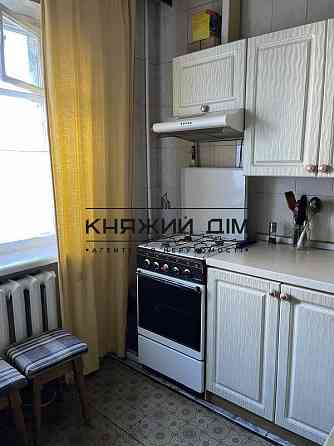 продається 2-кімнатна квартира, 2 хв. від м. Дорогожичі. Код об'єкта: № 21144440 Київ