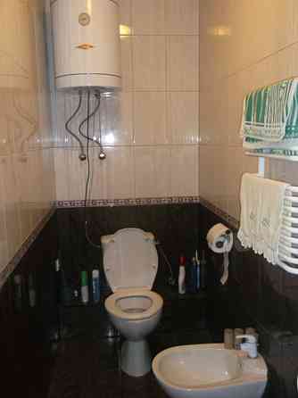 4 кімнати без меблів , метро Позняки Kiev