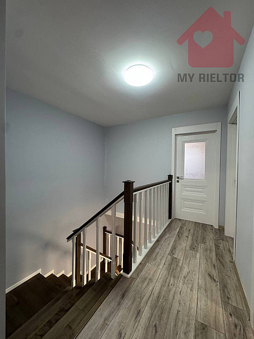 Сучасний будинок з сонячними панелями та гаражем у новому районі. Uzhhorod - photo 14