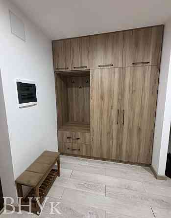 Продаж Квартира 2-кімнатна, 7/10 поверх на вул. Залізнична Львів