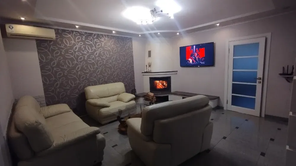 Оренда 1-поверховий Будинок з ділянкою 6 сот 110 кв.м 2 кімн. на Вишнева Ужгород - фото 2