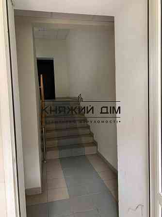 Отличная просторная однокомнатная двухуровневая квартира на Оболоне.Код: 21133173 Киев