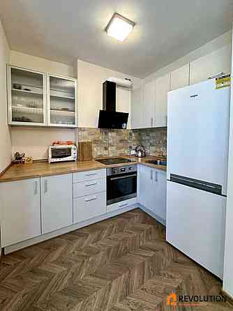 Оренда Квартира 1-кімнатна, 2/4 поверх на вул.Березова, 45 Киев