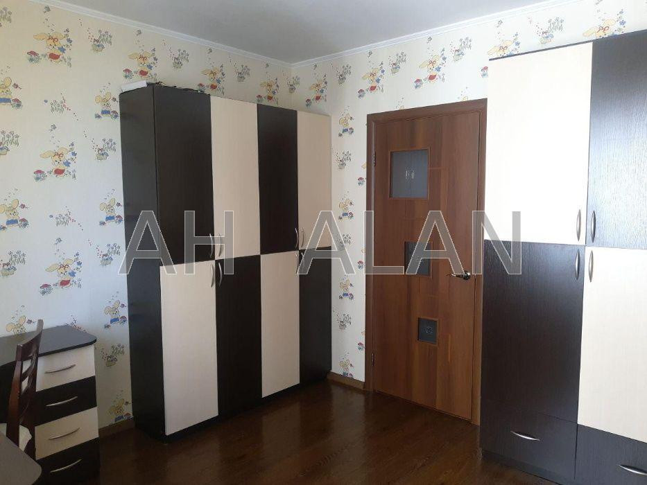 Продаж Будинок 3-кімнатний на Руденко Лариси вул., 3А Київ - фото 2