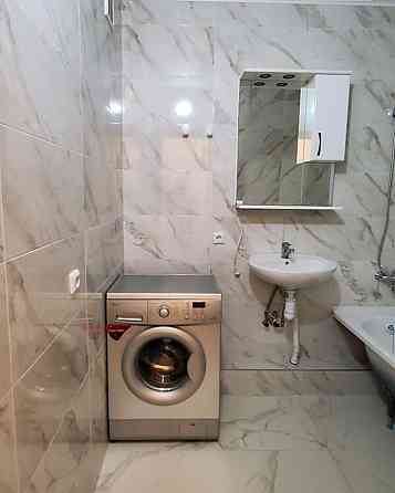 Оренда Квартира 2-кімнатна, 24/27 поверх на ул. Николая Хвылевого, 4 Kiev