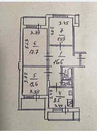 Продаж Квартира 3-кімнатна, 2/18 поверх на Бальзака Оноре вул., д. 77 Киев
