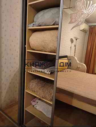 Оренда Квартира 3-кімнатна, 18/22 поверх на Драгоманова ул. Киев