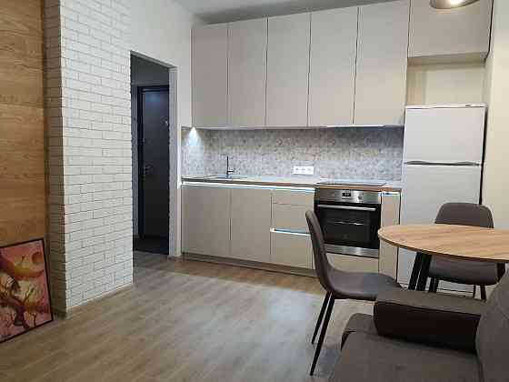 Оренда Квартира 1-кімнатна, 2/16 поверх на Салютная ул., 2 Київ