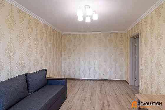 Оренда Квартира 3-кімнатна, 8/16 поверх на Ревуцкого, 23 Київ