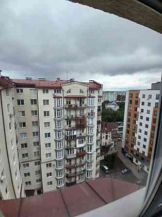 Продаж Квартира 4-кімнатна, 11/11 поверх Івано-Франківськ