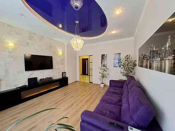 Продаж Квартира 3-кімнатна, 3/14 поверх на Золотоустівська вул., д. 52 Київ