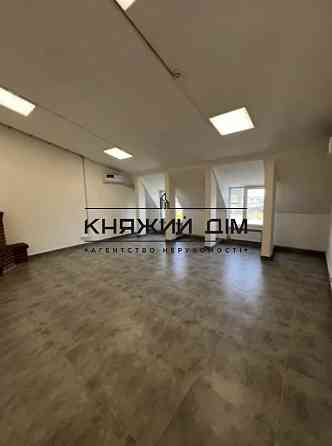 Оренда офісне приміщення на Межигорская ул. поверх - 4/5 Київ