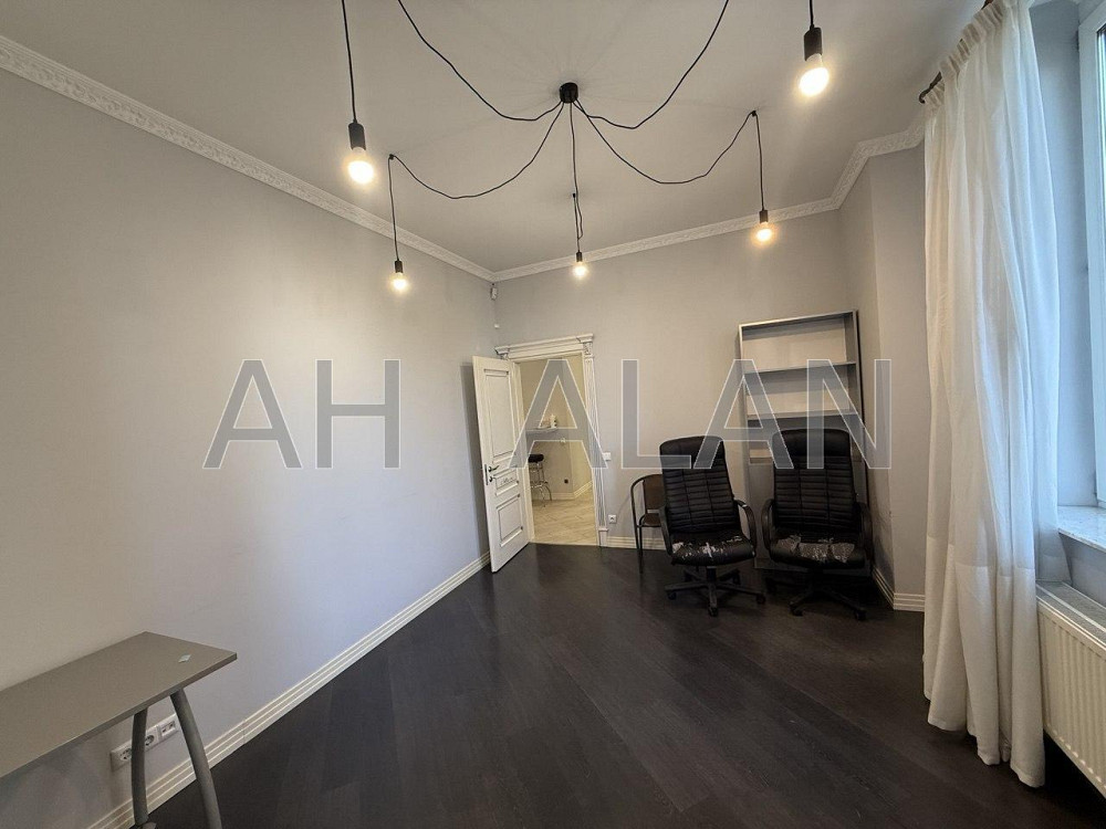 Оренда Будинок 4-кімнатний на Тичини Павла пр-т, 18Б Київ - фото 3