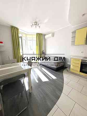 Оренда 2-х. кімнатної квартири -студіо на М. Липківського. м. Вокзальная 10 хвилин пішки. Киев