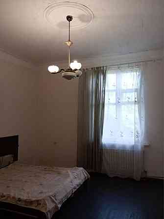 Продаж Квартира 4-кімнатна, 4/4 поверх на Новоорловская ул., 2 Дніпро