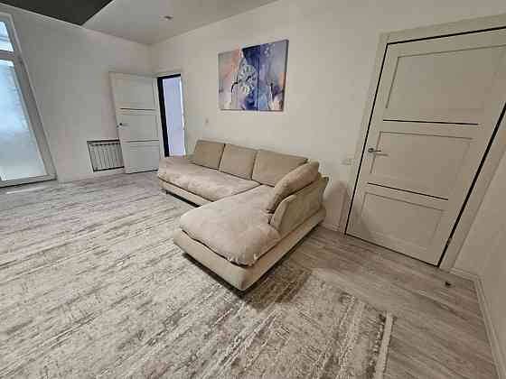 Продаж Квартира 3-кімнатна, 10/11 поверх на Любарского, 4А Dnipro