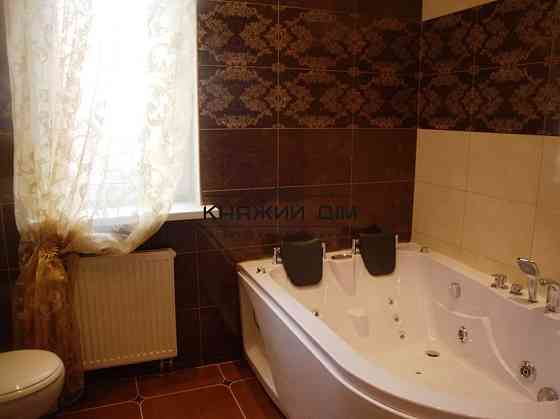 Оренда Квартира 2-кімнатна, 7/15 поверх на Жилянская ул. Киев