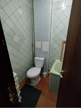 Продам. 1-к.кв. 1/9, низ вул.Робоча, буд.22-А. Дніпро