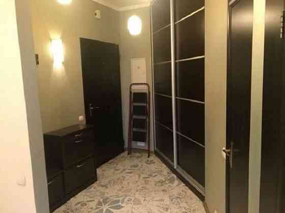 Оренда Квартира 2-кімнатна, 10/11 поверх на ул. Срибнокильская, 12 Київ