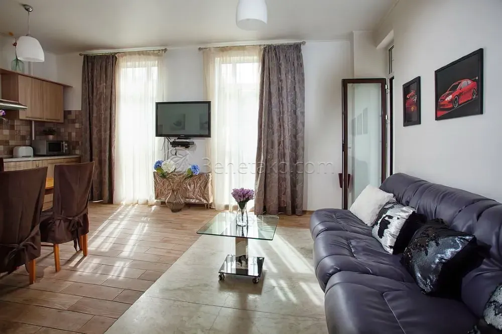 For rent 2-room Apartment 65 sq.m Военный спуск, 5/1 Odessa - photo 1