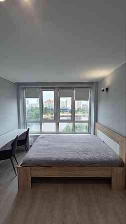 Оренда Квартира 1-кімнатна, 8/16 поверх на проспект Павла Тичини, 20а Kiev