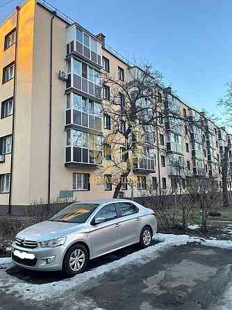 Продаж Квартира 2-кімнатна, 2/5 поверх на Свободы пр-т, 10 Kiev