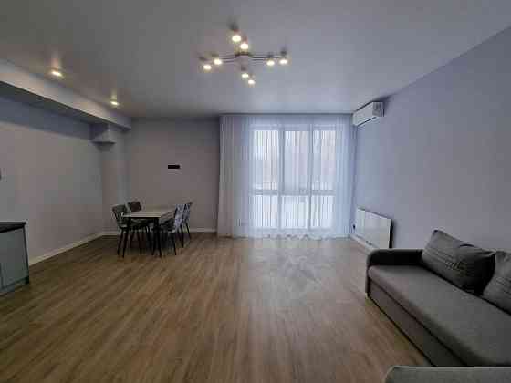 Продаж Квартира 2-кімнатна, 2/5 поверх на вул. Чорновола, 243А Черкассы