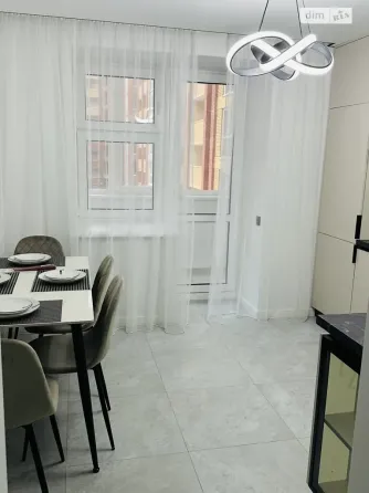 For sale 1-room Apartment 40 sq.m провулок Тарнавського Ternopil'