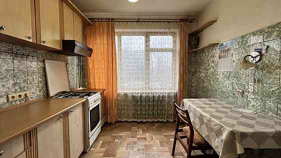 Продаж Квартира 3-кімнатна, 2/9 поверх на вул. Володимира Великого Львів