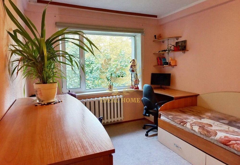 Світла затишна двокімнатна квартира на Єреванській Киев - изображение 1