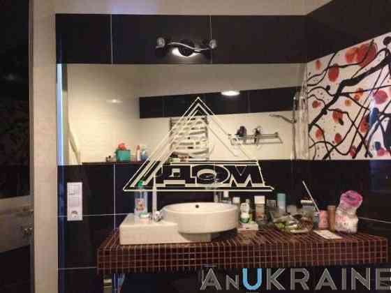 Продам 3х комн.квартиру в элитном доме- ЖК "Белый Парус". Фонтан (8-я станция). Одеса