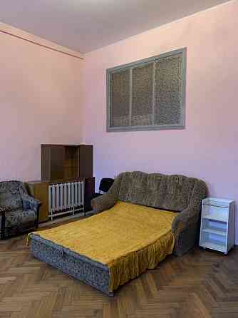 Продам под гостиничный бизнес в центре. Одесса