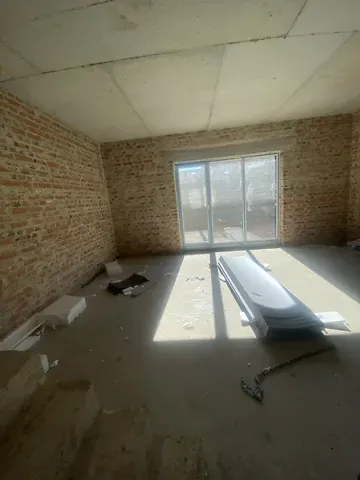 Продажа 2-этажный   120 кв.м 4 комн. на Кулика і Гудачека (Макарова) вулиця Ровно - изображение 1