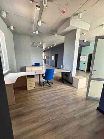 Оренда офісне приміщення на улица Трускавецкая, д.4 приміщень - 3, поверх - 24/24 Киев