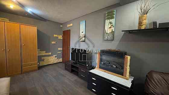 Продаж Будинок 3-кімнатний на Борщагівська вул., 8 Киев