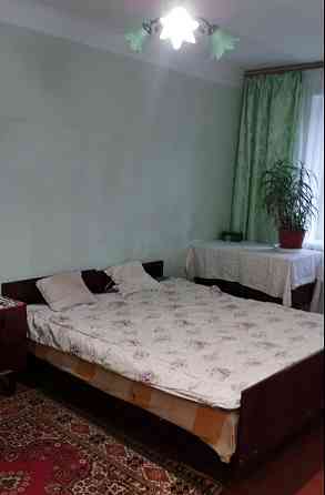 Продаж Квартира 2-кімнатна, 1/5 поверх на вул. Василя Червонія Рівне